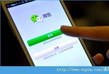 微信朋友圈主人回复别人的消息为什么我看不到?