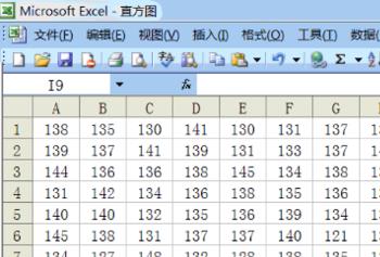 怎么计算Excel表格中多个数的和(表格如何计算重复值个数)