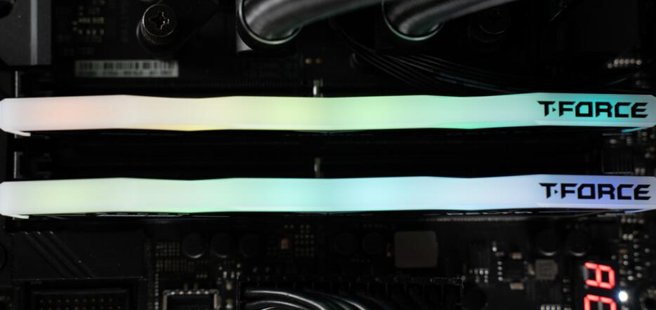 十铨T-FORCE DELTA RGB DDR5 7200MT/s 24GBx2內存开箱评测