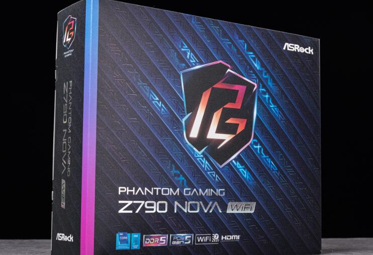 ASRock Phantom Gaming Z790 Nova WiFi开箱评测