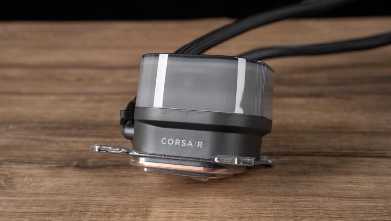 CORSAIR iCUE LINK H100i LCD一体式水冷开箱评测