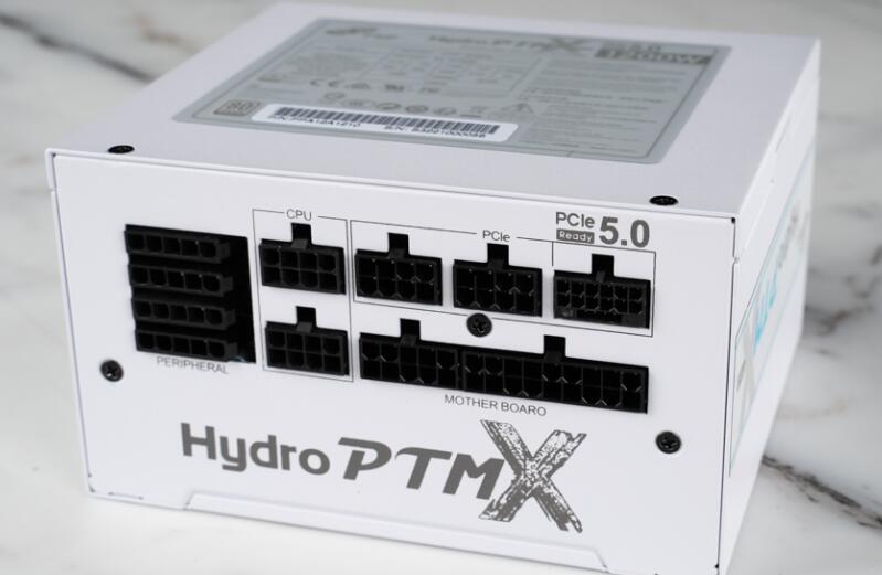 全汉Hydro PTM X PRO ATX3.0 PCIe5.0 1200W White电源开箱评测