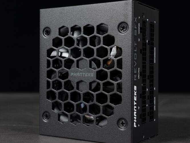 Phanteks REVOLT SFX 850 Platinum电源开箱评测